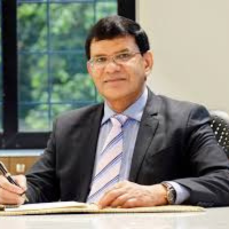 Dr Raj Singh